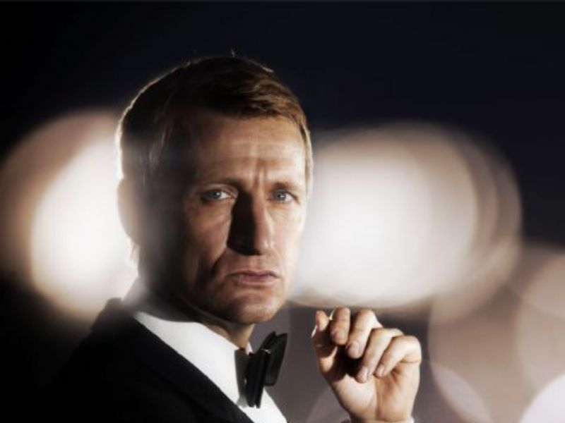 daniel craig lookalike